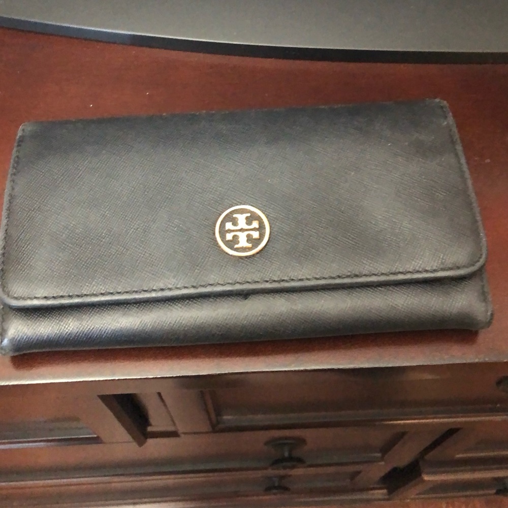 Tory Burch Black Wallet